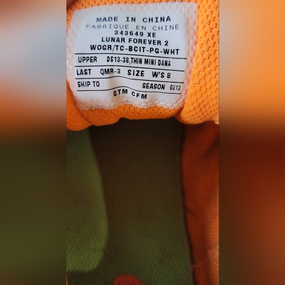 Womens Nike Sneakers - Picture 11 of 12